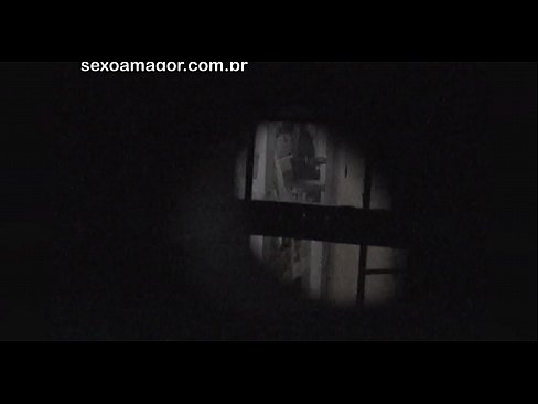 ❤️ Blondie estas sekrete filmita fare de najbara voyeur kaŝita malantaŭ kavaj brikoj ️ Kvalita porno ĉe porno eo.xxxgr.ru ❌️